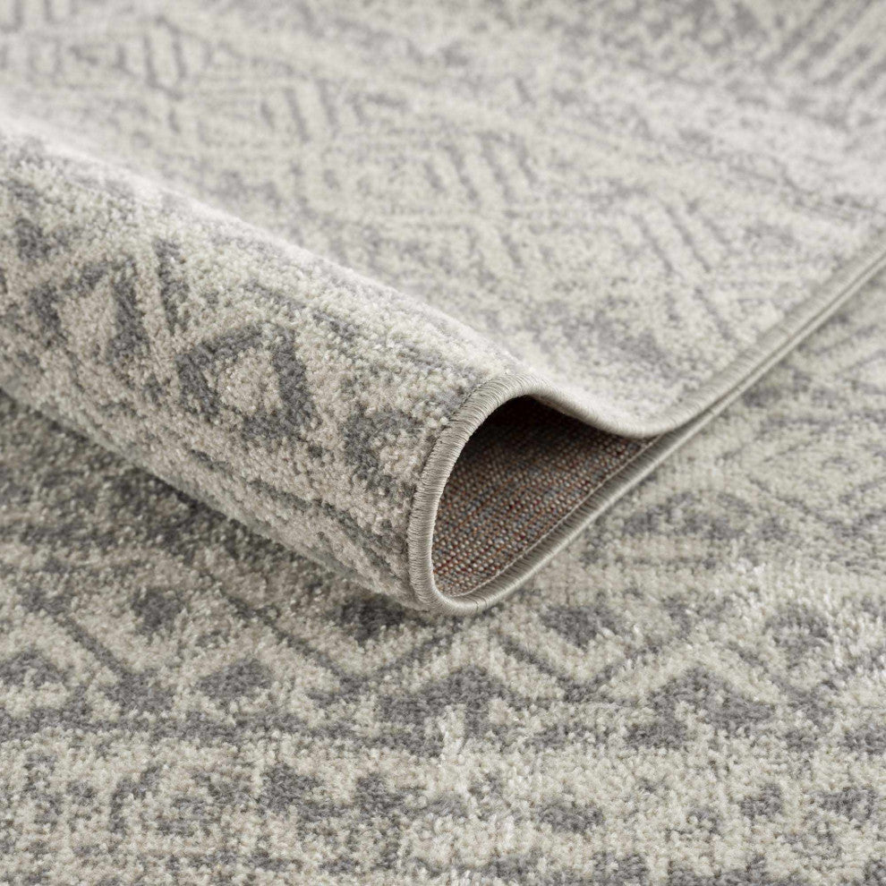 Hauteloom Gravelbourg Washable Area Rug, 5'3"x7' Rectangle
