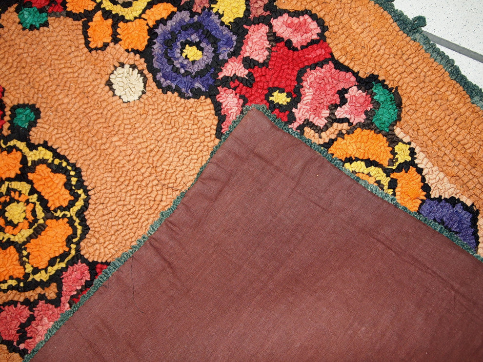 Handmade Vintage American Hooked Rug 2'x3', 61cmx91cm 1940s