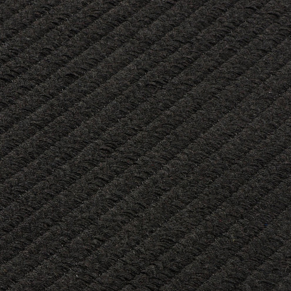 Colonial Mills Sunbrella Solid LS06 Ebony Sunbrella Area Rug, Rectangular 2'x3'