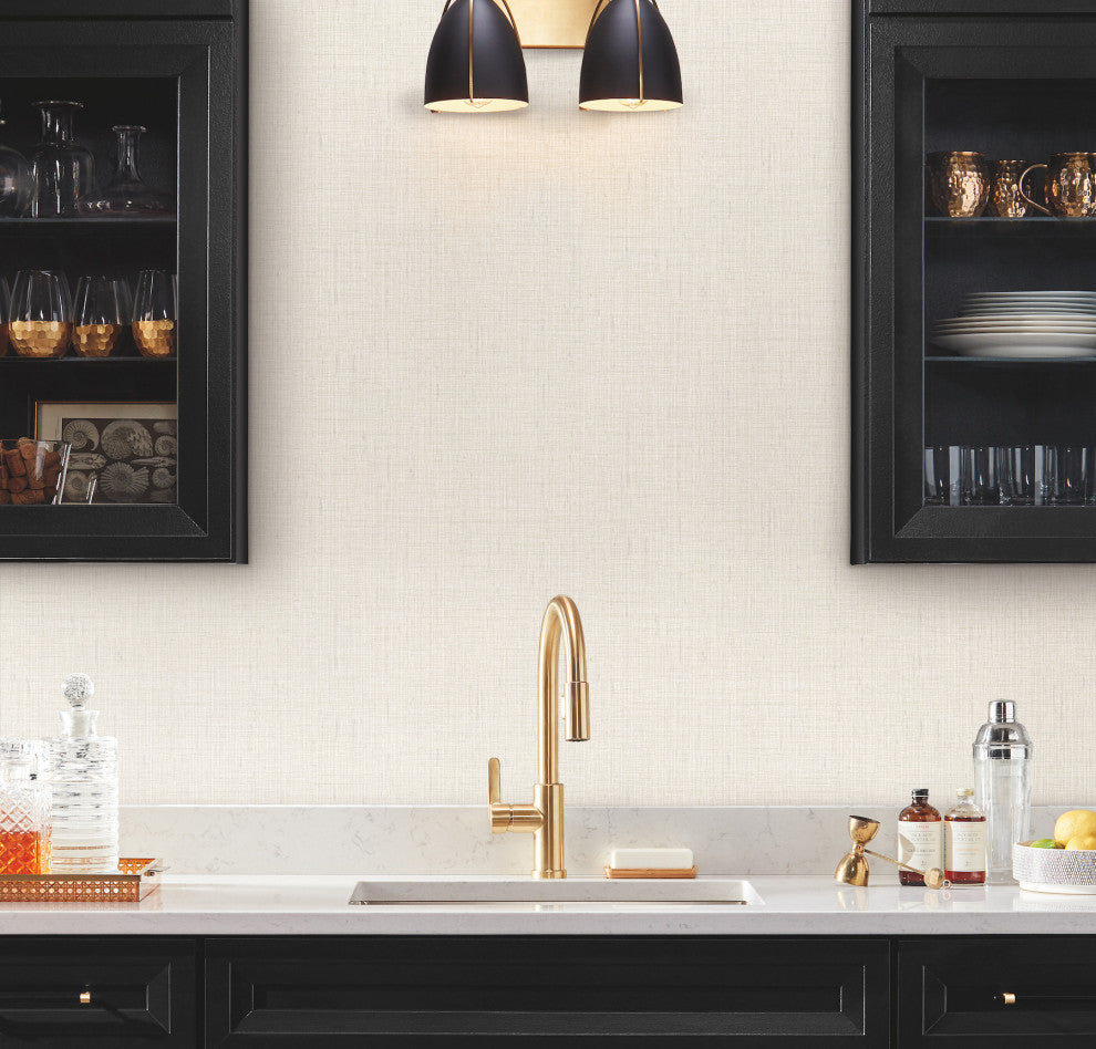 Amari Platinum Wallpaper