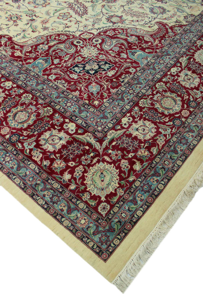 Pak-Persian Kazvin Ivory Rug 12'2"x18'2"