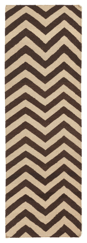 Frontier Area Rug, 2''6"x8''
