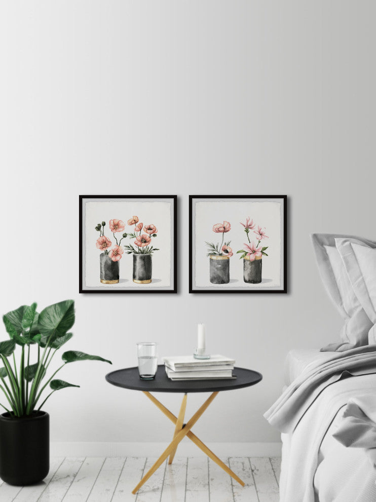 Vase With Gold Lining Diptych, Set of 2, 32x32 Panels