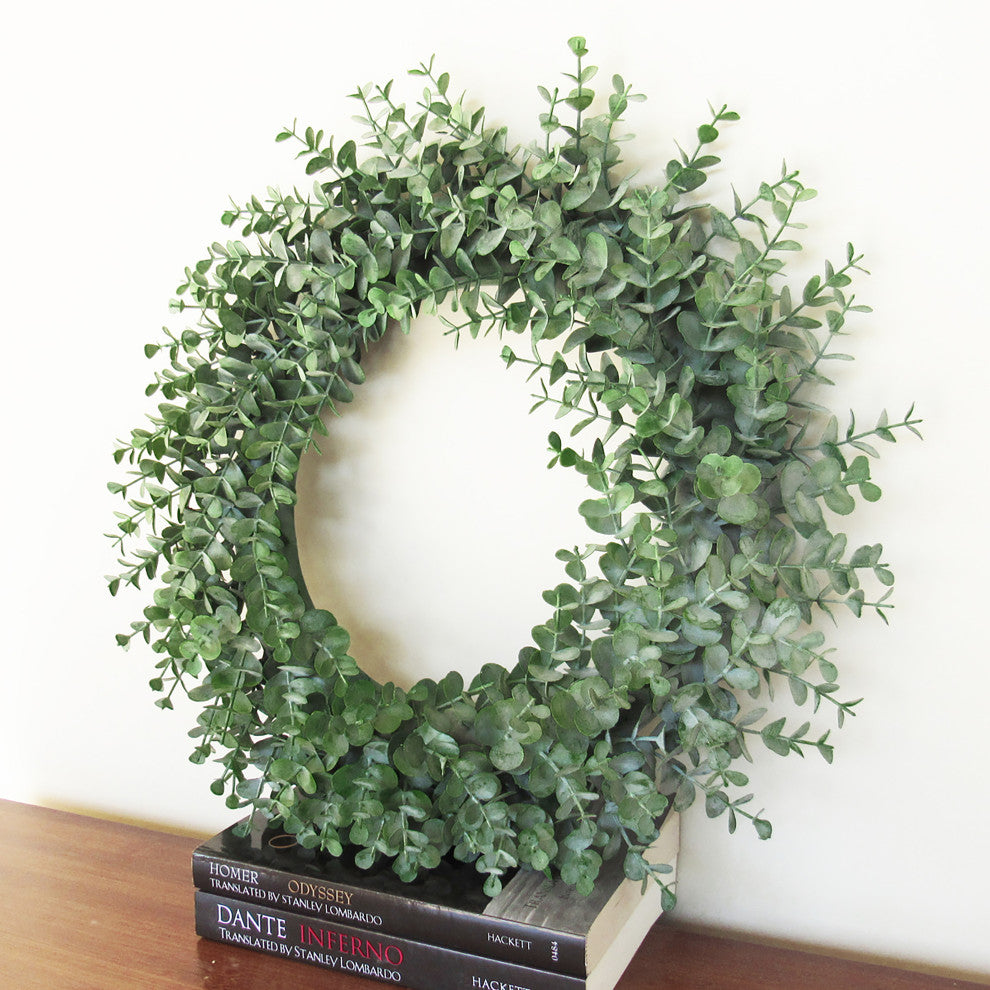 Full Frosted Green Artificial Eucalyptus Leaf Foliage Greenery Wreath 16"