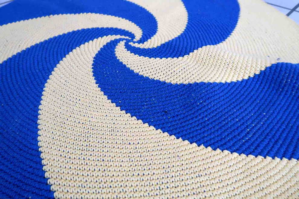 Handmade Contemporary ORA French Braided Rug 2.5', 77cm, 2021
