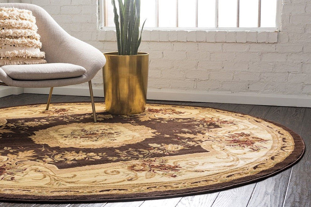 Traditional Royale 8' Round Bark Area Rug