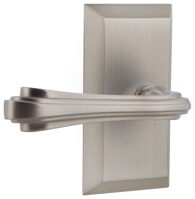 Studio Plate With Fleur Lever, Satin Nickel, Passage, Right-Handed