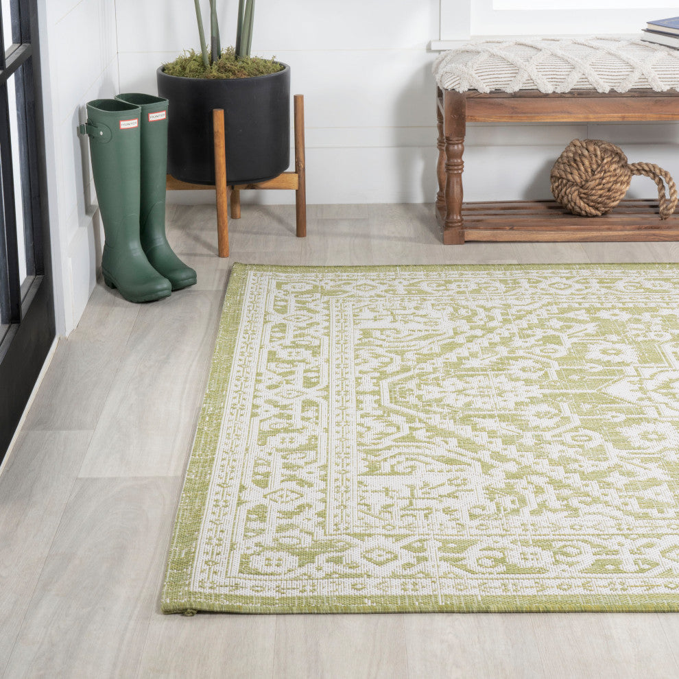 Sinjuri Medallion Textured Weave Indoor/Outdoor, Green/Cream, 4x6