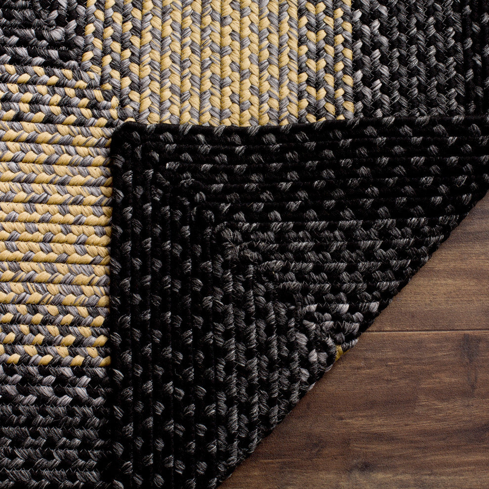 Safavieh Braided Collection BRD311 Rug, Black/Grey, 2'6"x4'