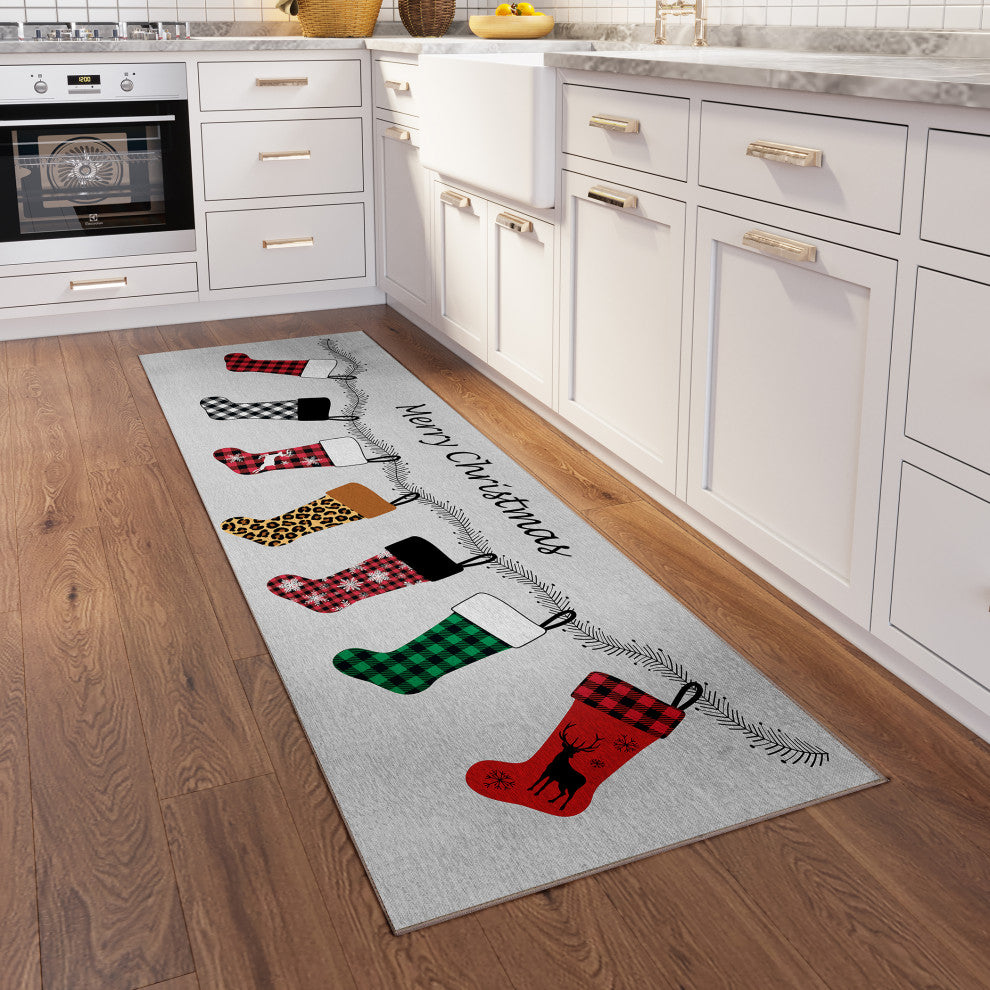 Indoor/Outdoor Wonderland WN5 Silver Machine Washable 2'3" x 7'6" Runner Rug