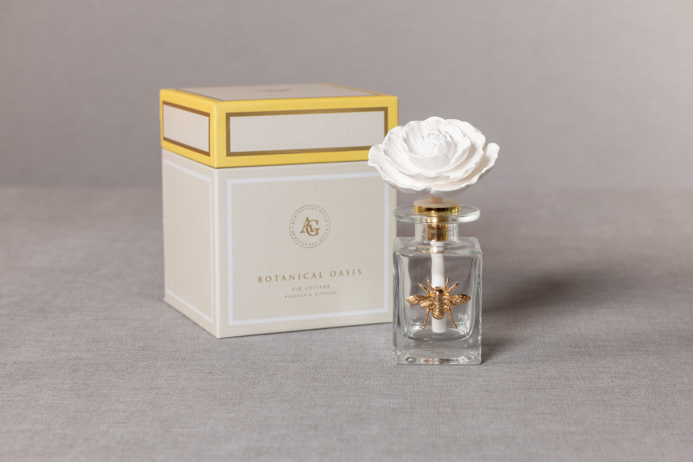 Botanical Oasis Fig Vetiver Porcelain Diffuser, Bee