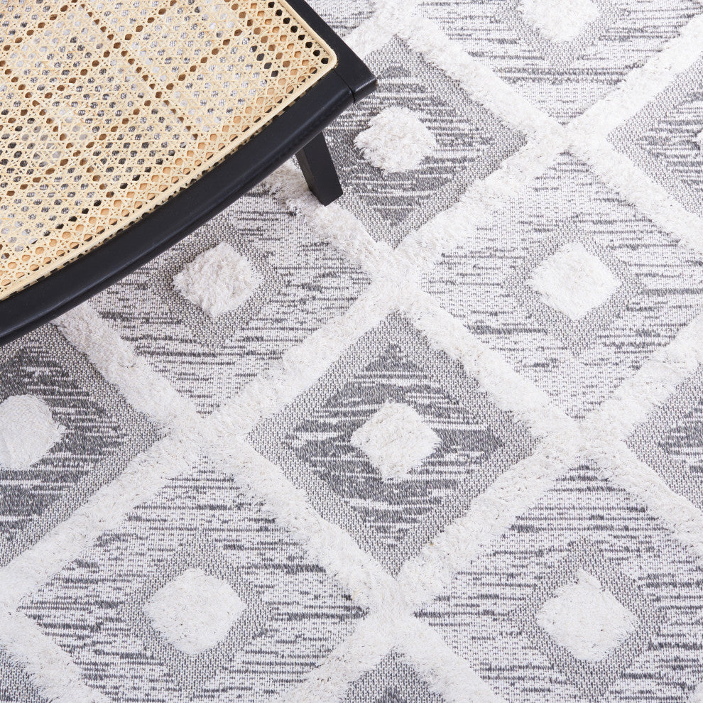 Safavieh Augustine Collection, AGT730 Rug