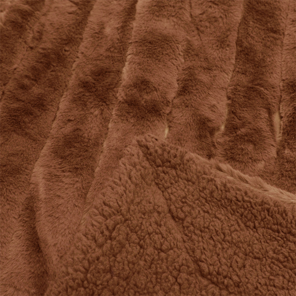 Super Mink Faux Fur Throw Blanket, Umber, 50"x60"
