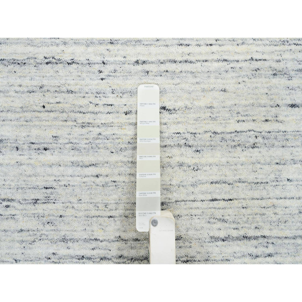 Ivory Hand Loomed Plain Modern Striped Design Organic Wool Round Rug, 10'x10'
