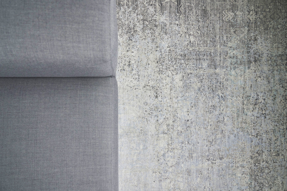 Fine Pure Silk Hand-Knotted Silk Ivory/Dark Gray/Multi Area Rug