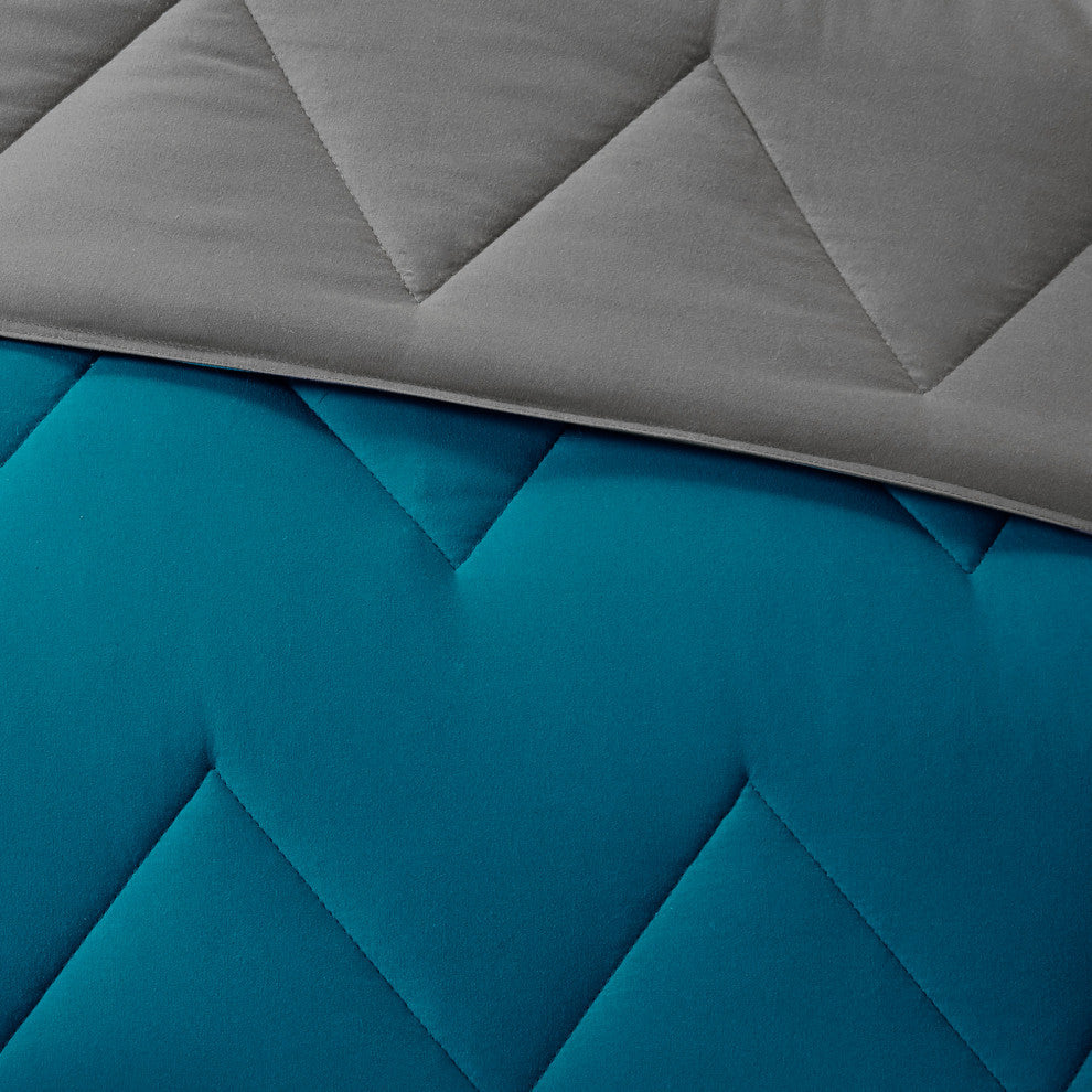 Intelligent Design Microfiber Solid Comforter Mini Set, Full/Queen