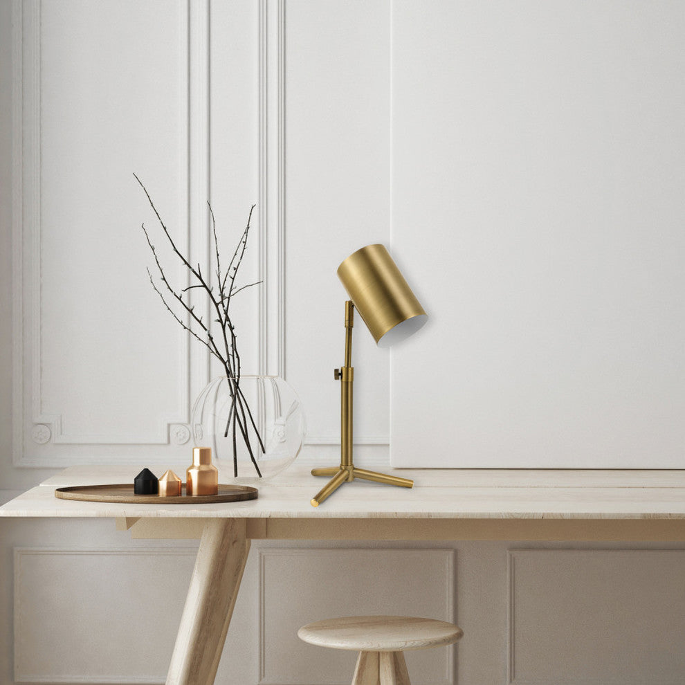 Pratt 18" Matte Brass Desk Lamp
