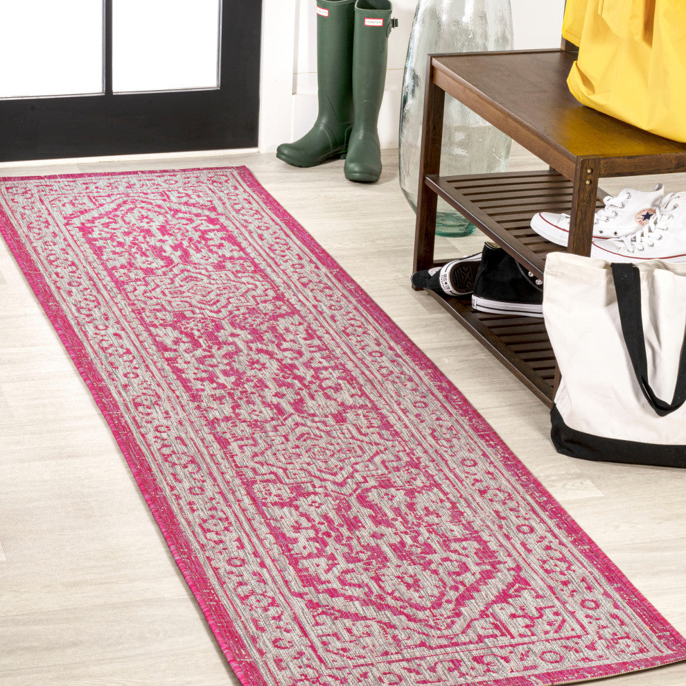 Sinjuri Medallion Textured Weave Indoor/Outdoor, Fuchsia/Light Gray, 2x8