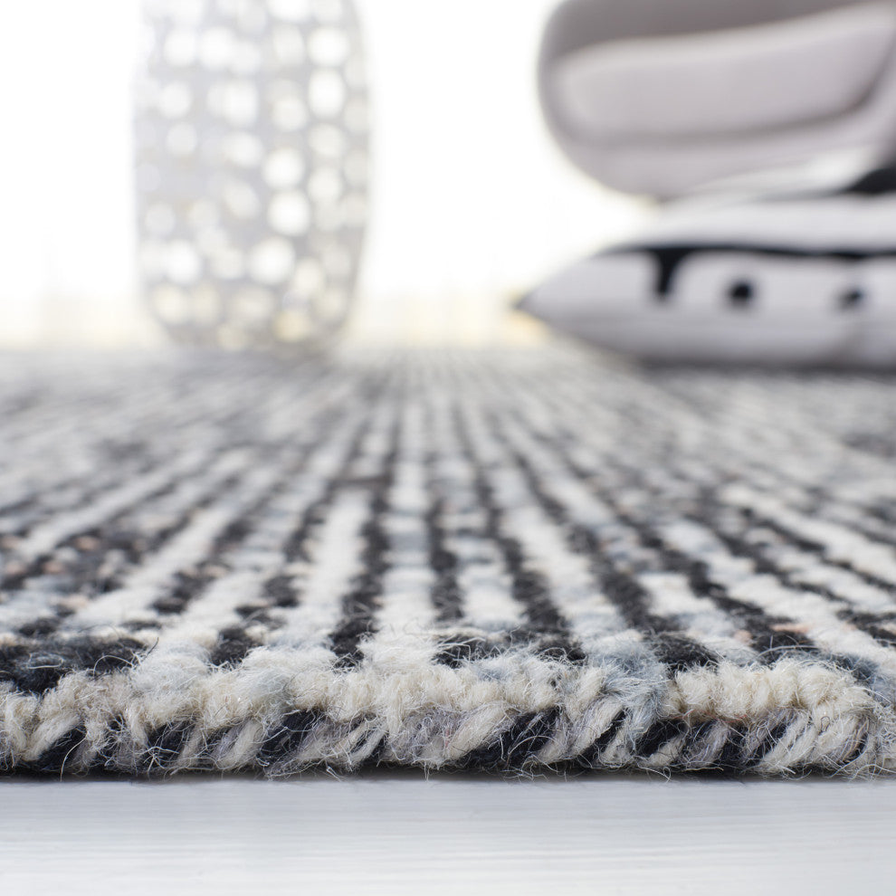 Safavieh Couture Abstract Collection, ABT468 Rug