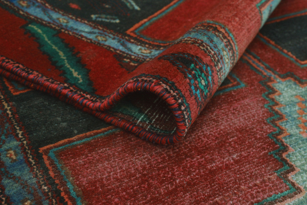 Semi-Antique Dorothea Charcoal/Burgundy Runner, 3'2x9'2