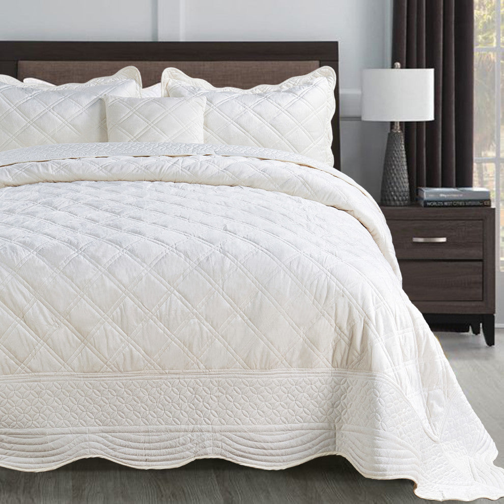 Supersoft Microplush Quilted 4-Piece Bed Spread Set, Antique White, Queen