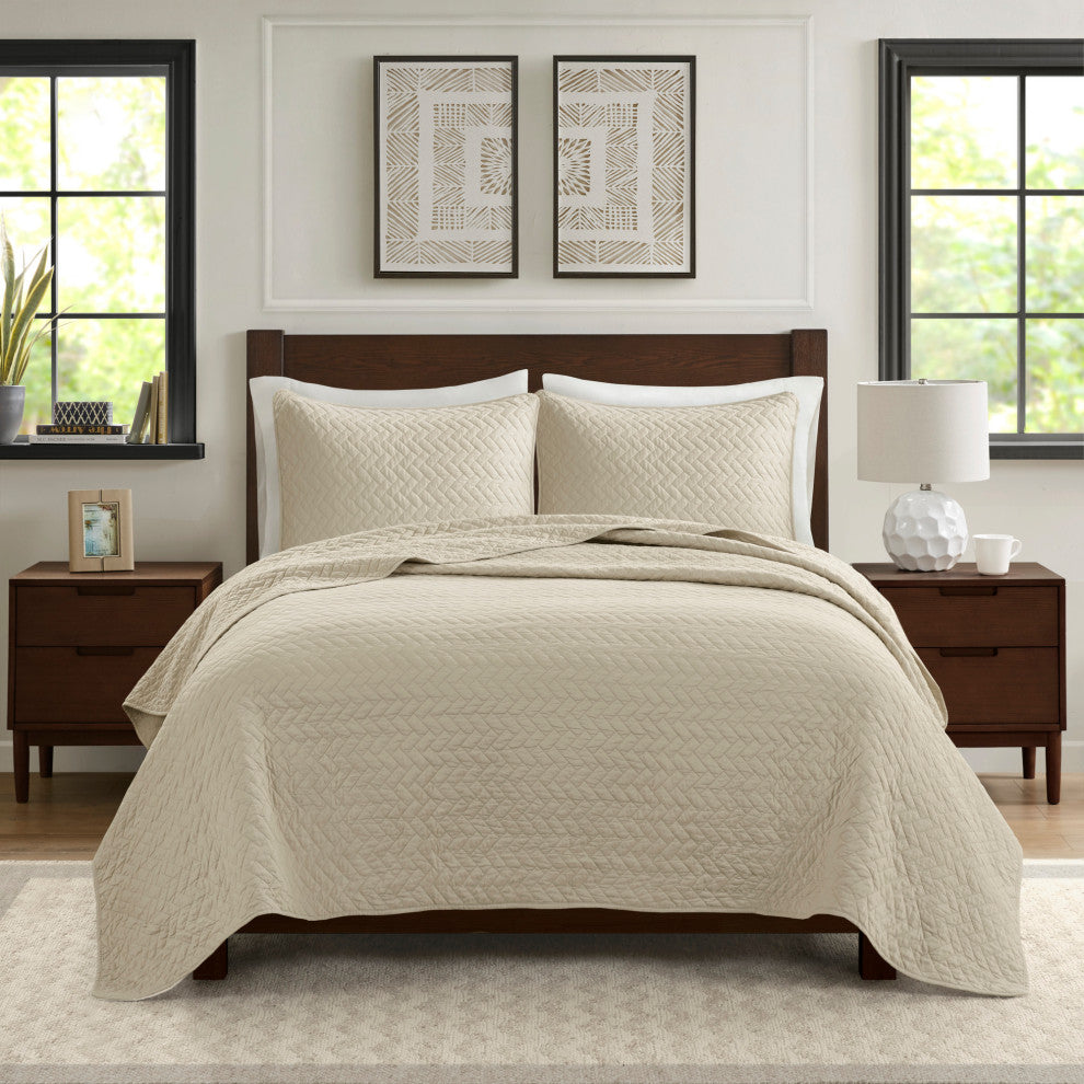 Hampton Hill Velvet Touch Herringbone Oversize 3-Piece Coverlet, King