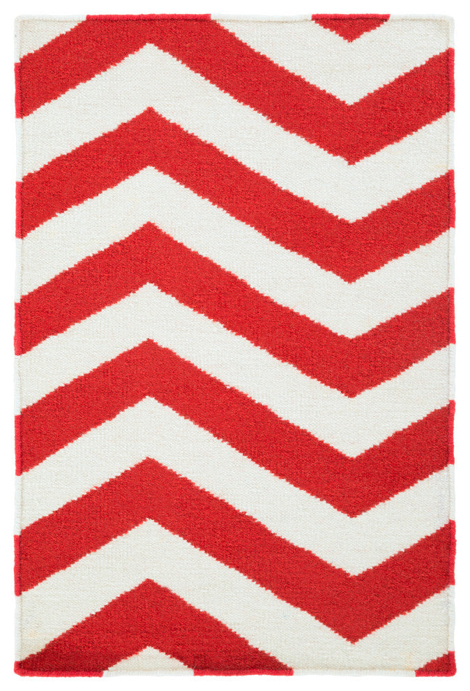 Surya Frontier FT-274 2'6" x 8' Rug