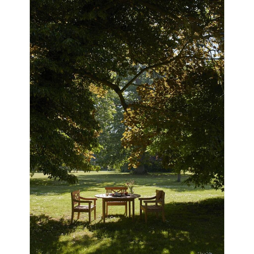Skagerak Drachmann Table Ã˜126