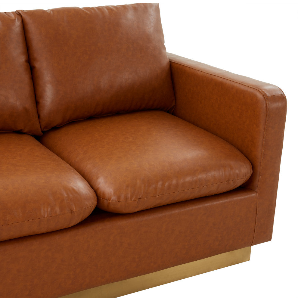 LeisureMod Nervo Modern Leather Loveseat With Gold Base, Cognac Tan