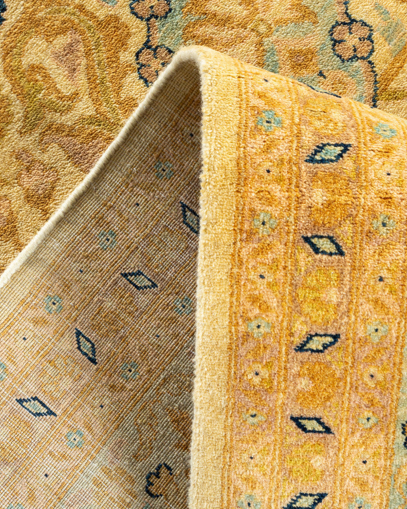 Sarah, One-of-a-Kind Hand-Knotted Area Rug, Ivory, 8' 1"x10' 4"
