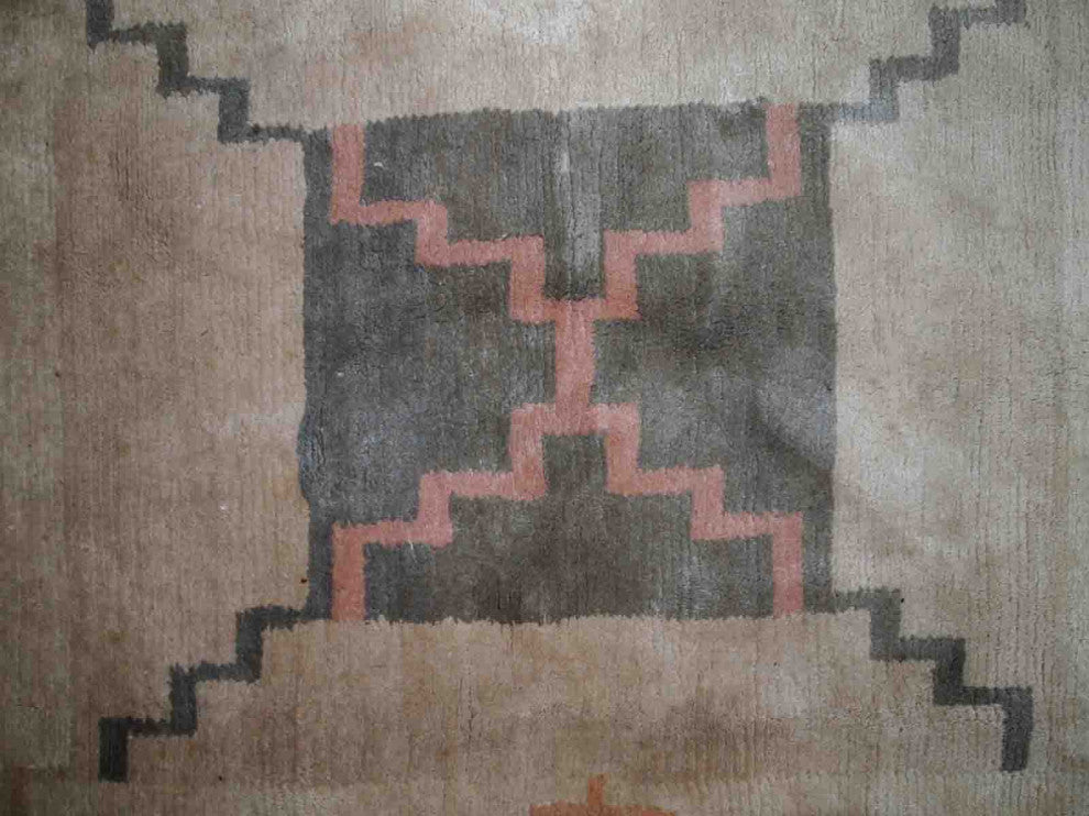 Handmade vintage Tibetan Khaden rug 5.2' x 7.7' (159cm x 237cm) 1960s