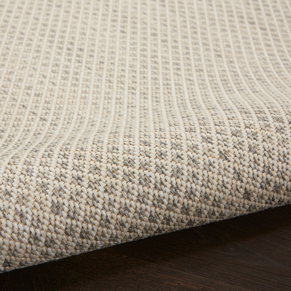 Nourison Courtyard 4' x 6' Ivory Silver Modern Area Rug