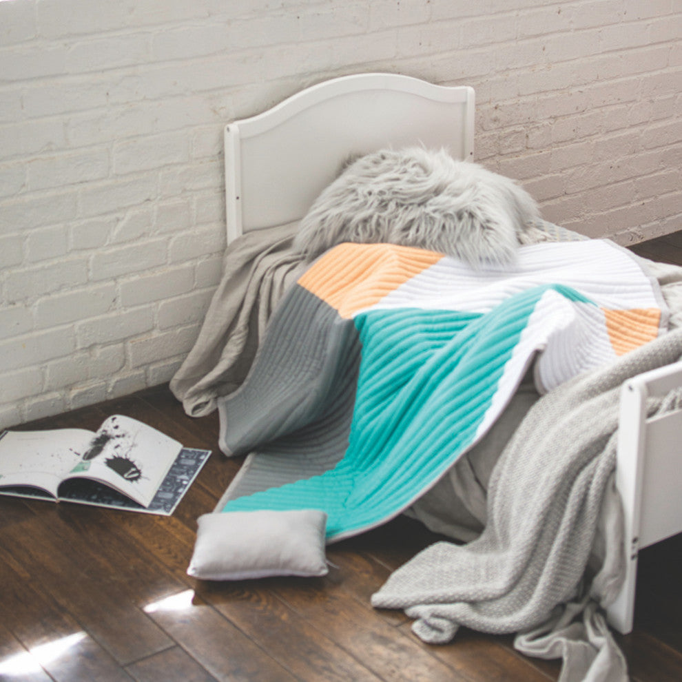 2-Piece Geometric Bedding Set