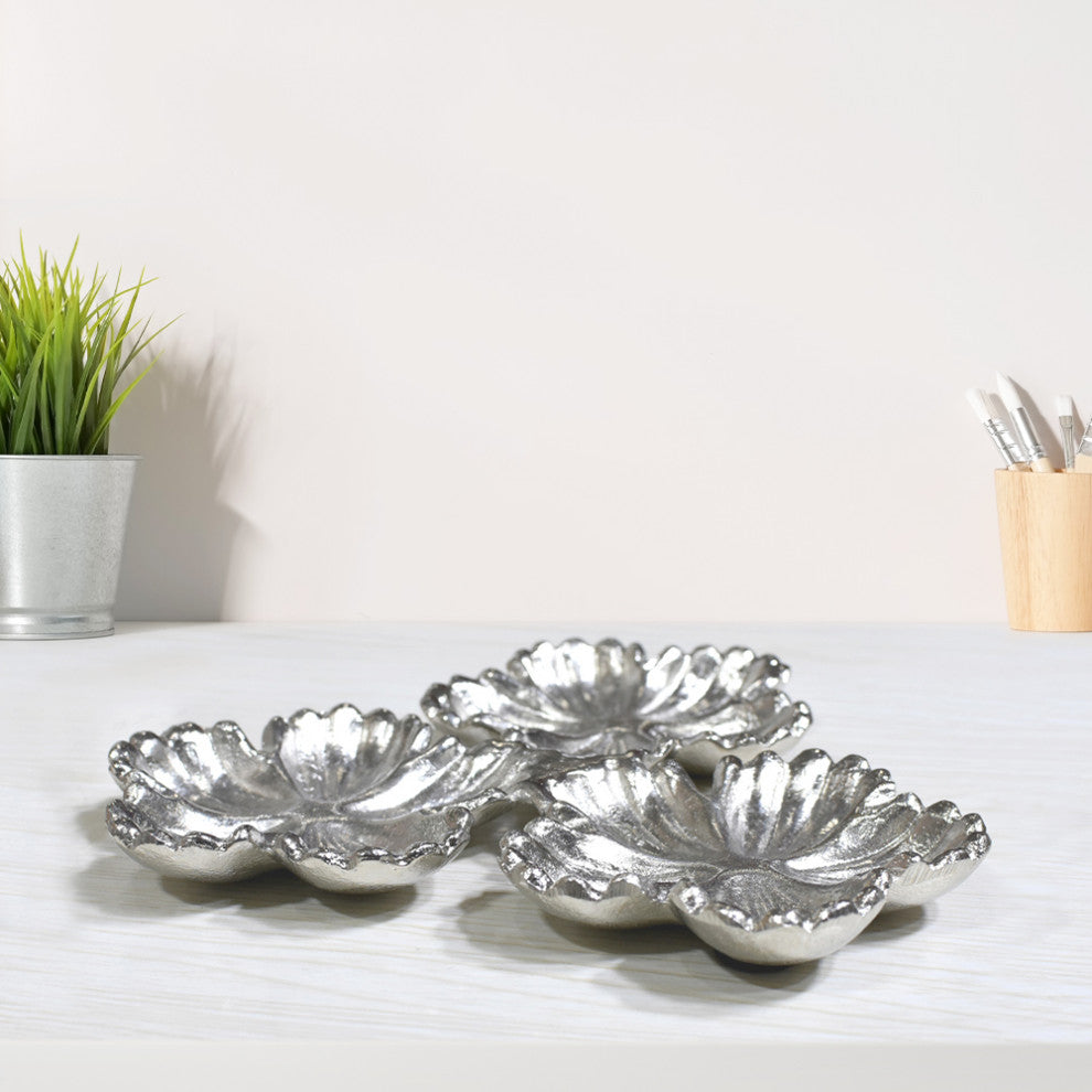 Handmade Decorative Silver Aluminium Tray, Silver Color Coated