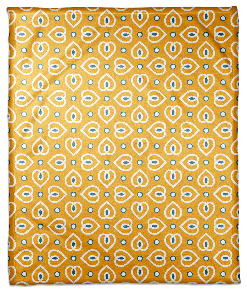 Heart Pattern in Yellow Fleece Blanket
