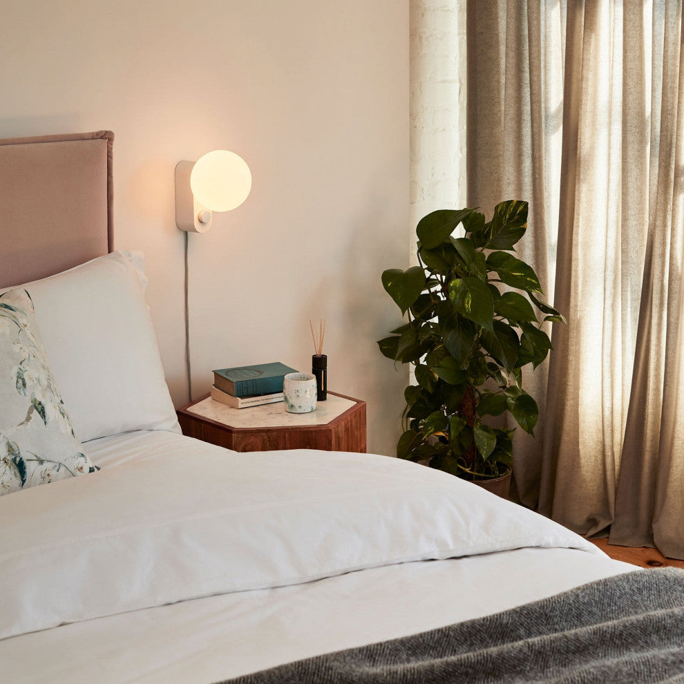 Alumina Table Lamp Chalk With Sphere IV