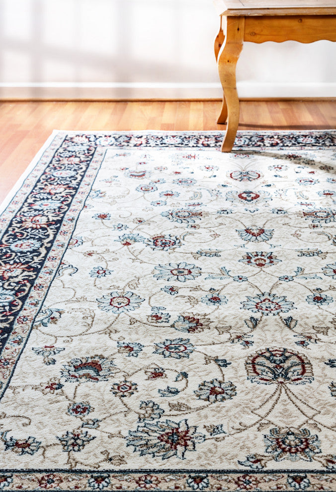 Melody Ivory Rug, 5'3"x7'7"