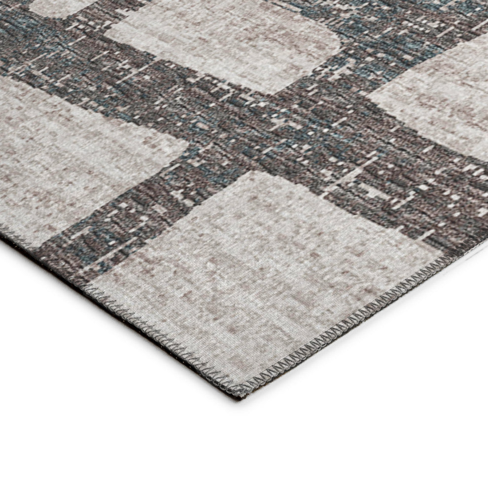 Indoor/Outdoor Sedona SN4 Pebble Machine Washable 5' x 7'6" Rug