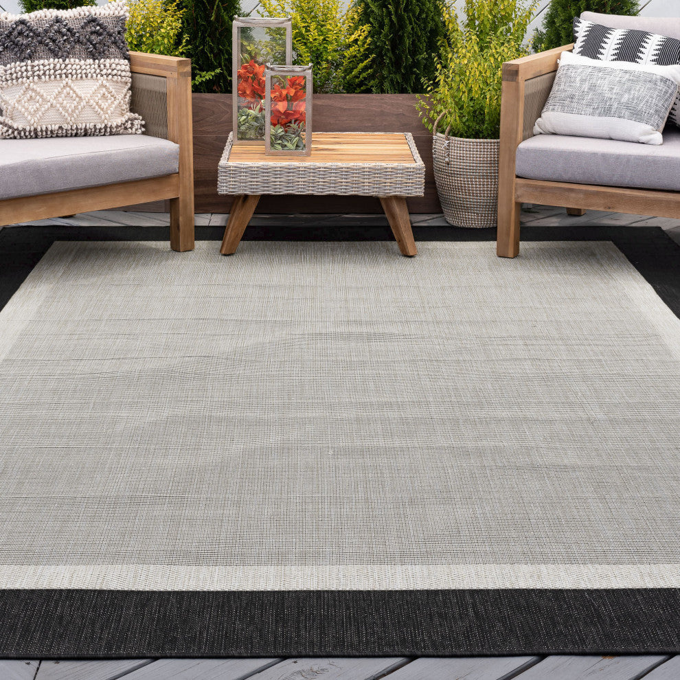 Dania Transitional Solid Border Black/Cream Indoor/Outdoor Area Rug, 9'x12'