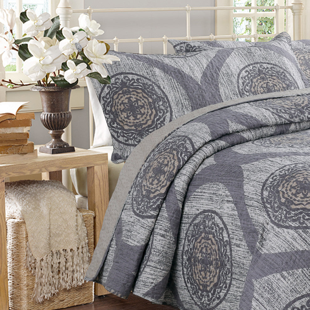 DaDa Bedding Classical Grey Floral Mosaic Medallion Quilt Coverlet Bedspread Set