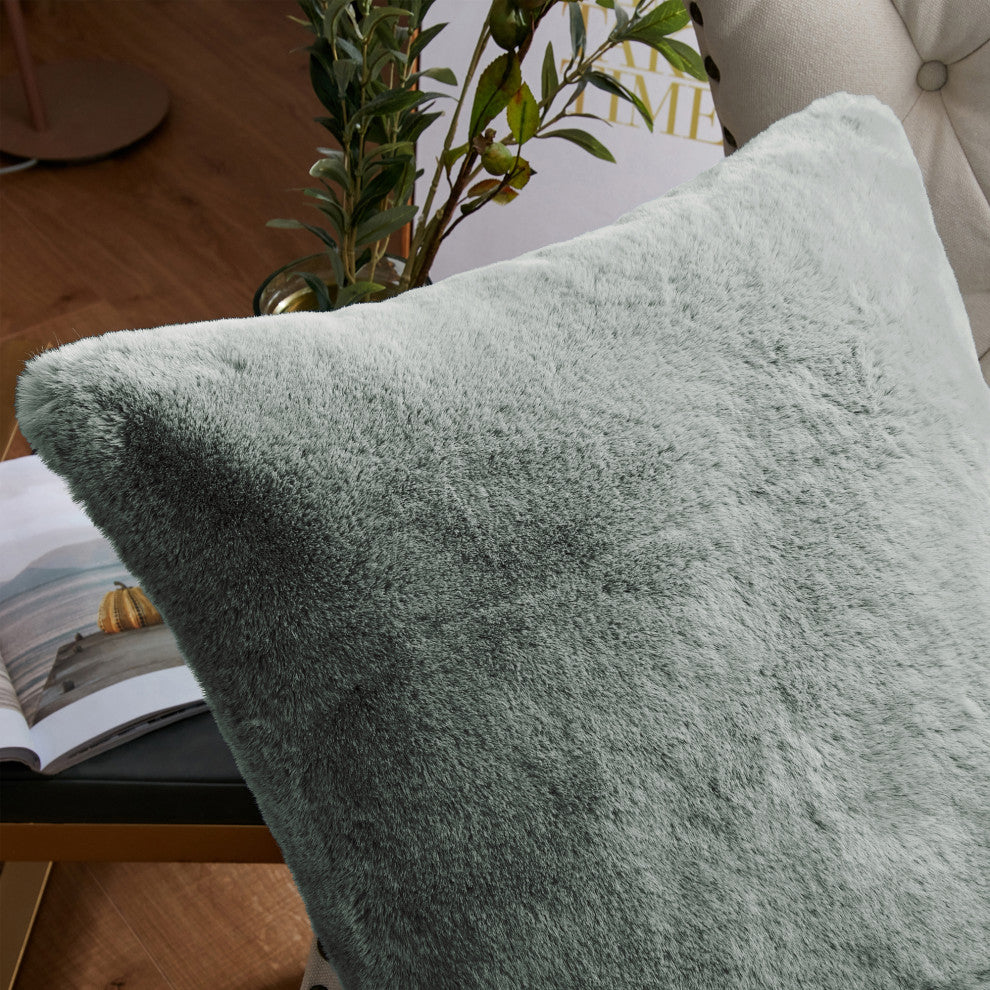Heavy Faux Fur Throw Pillow Covers 2pcs Set, Silver, 20''x20''