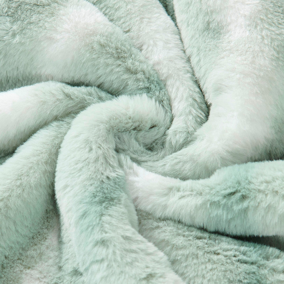 Amanda Stripe Faux Fur 2 Piece Pillow Shell Sets, Misty Blue, 20"x20"