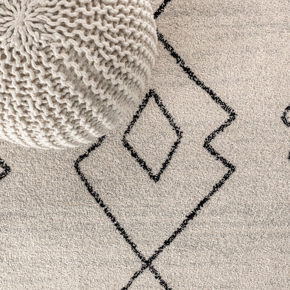 Alia Moroccan Beni Souk Area Rug, Cream/Black, 4 X 6