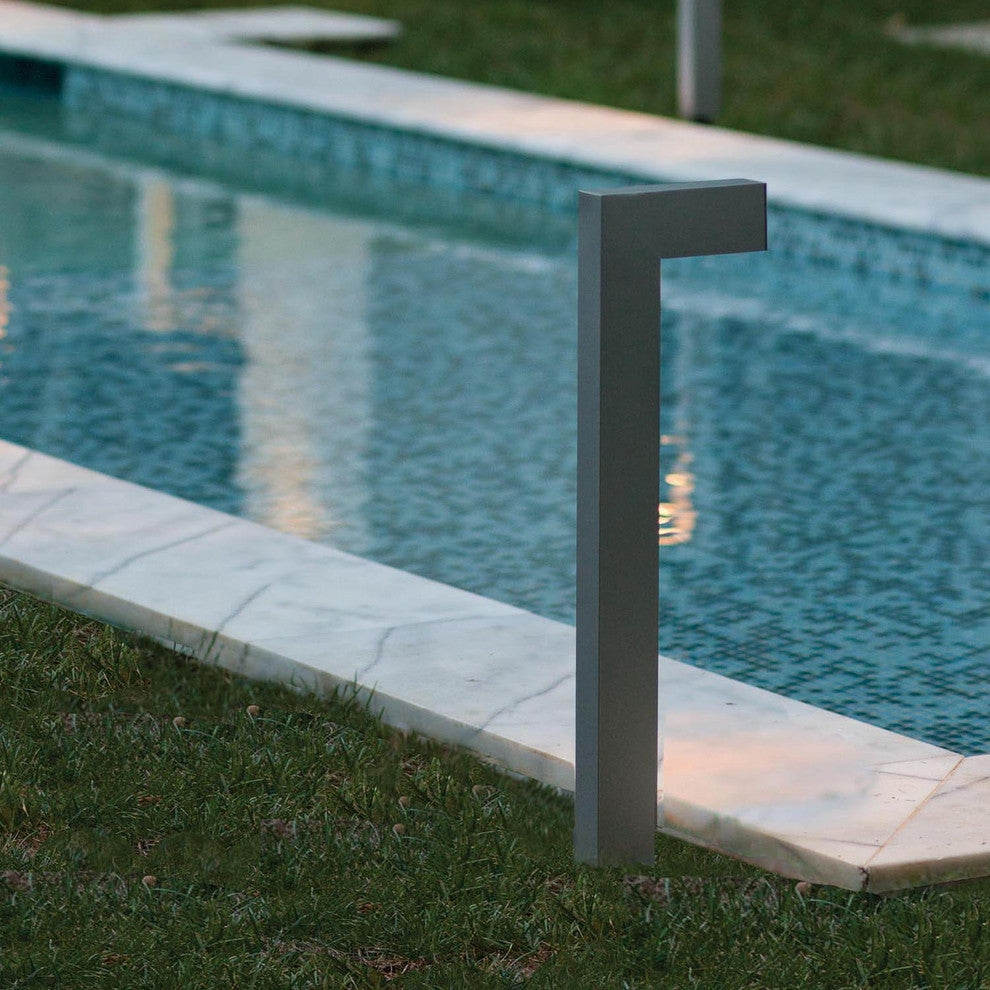 Hinkley Landscape Atlantis 20 Watt Path Light