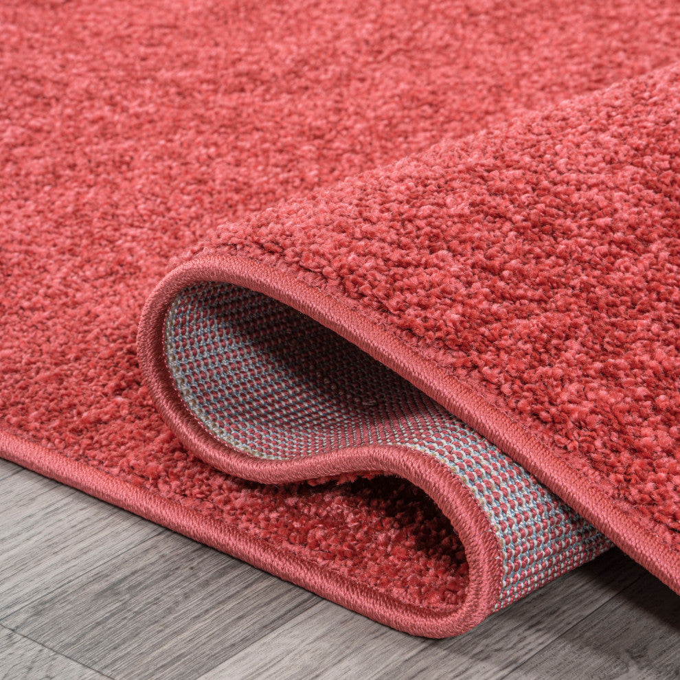 Haze Solid Low-Pile Red 6' Square Area Rug