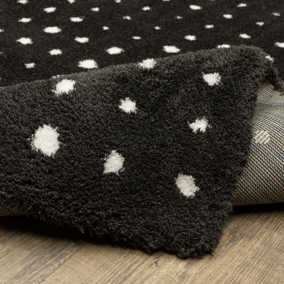 Greer Transitional Geo Dots Black/ Ivory Area Rug, 6'7" x 9'6"
