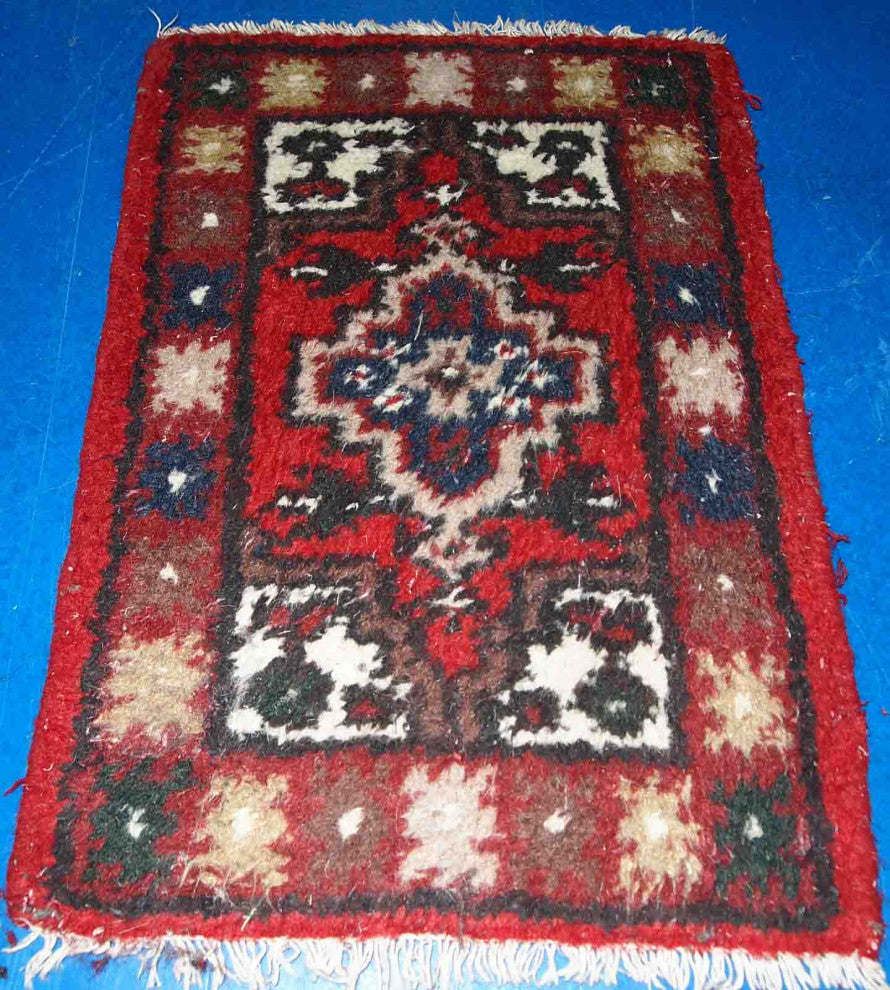 Handmade vintage Persian Hamadan rug 1.3' x 1.9' (40cm x 59cm) 1970s