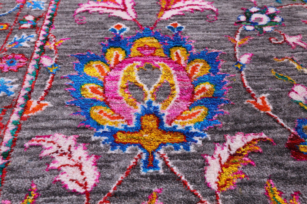 8' 0" X 10' 0" Persian Wool & Silk Hand Knotted Rug - Q14923