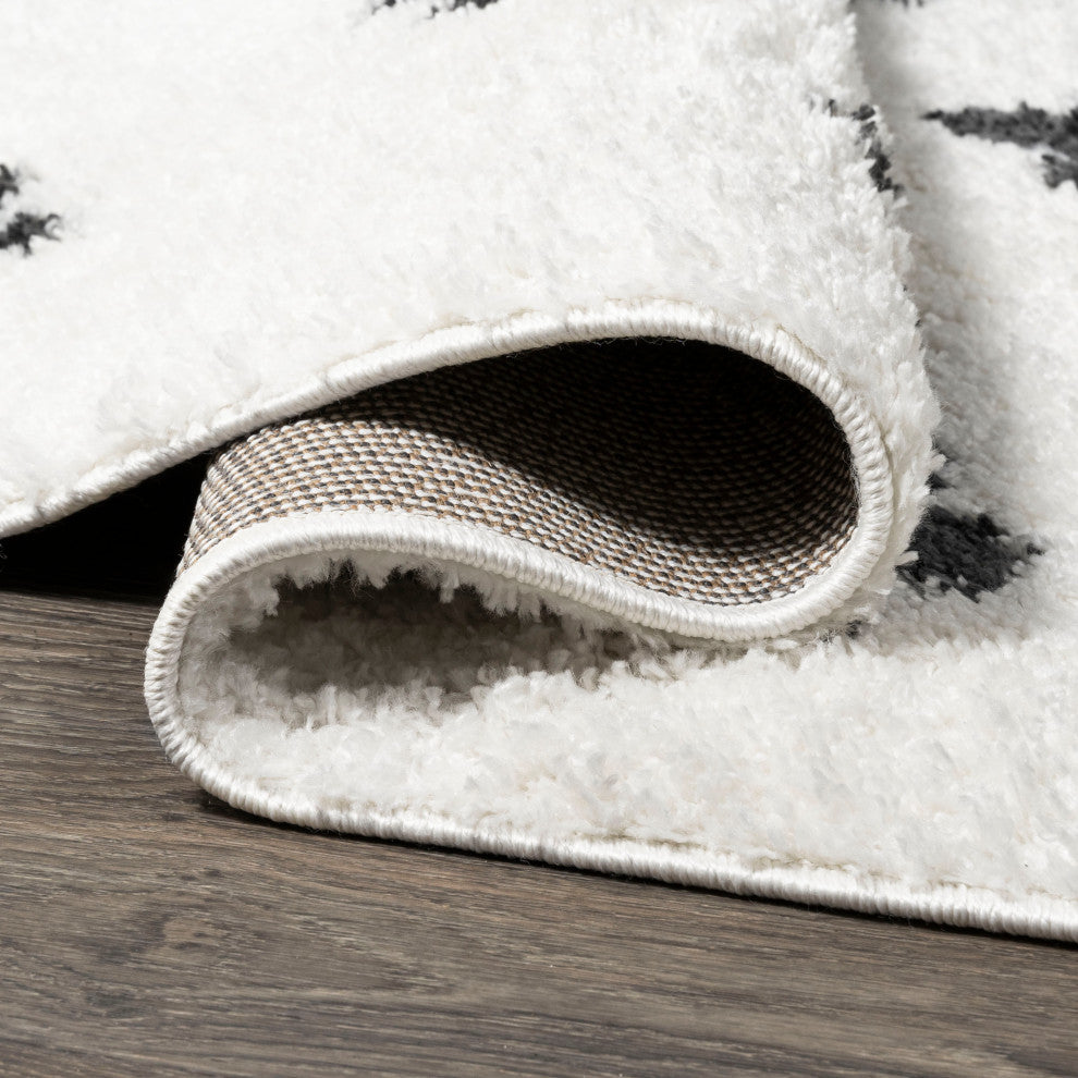 Cristo Berber Geometric Shag Rug, White/Black, 2x8