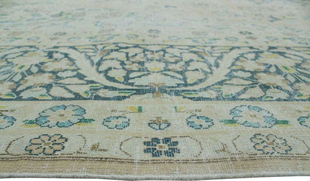 Fine Vintage Sincere Ivory Rug